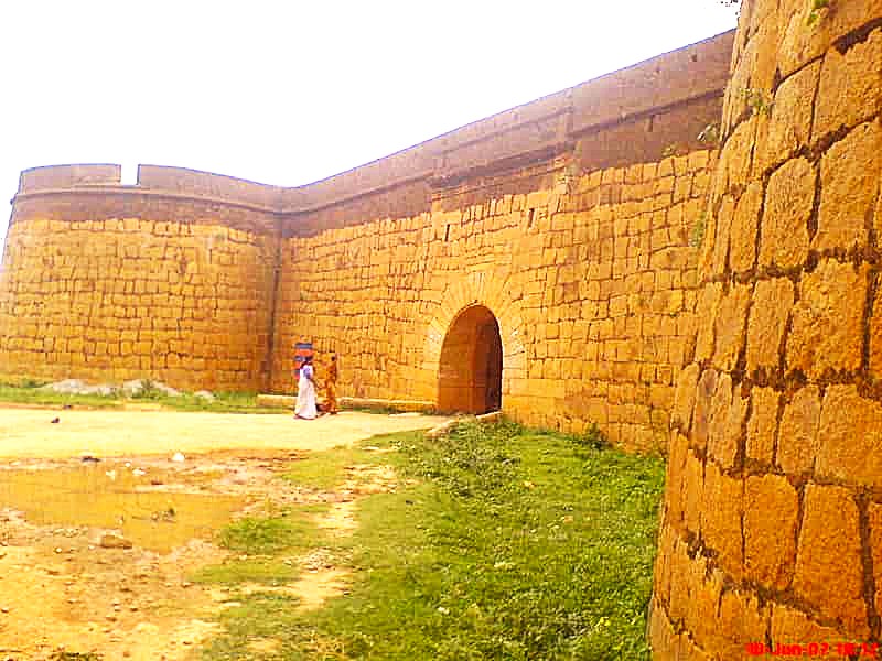  images/Bangalore-Fort-4.jpg