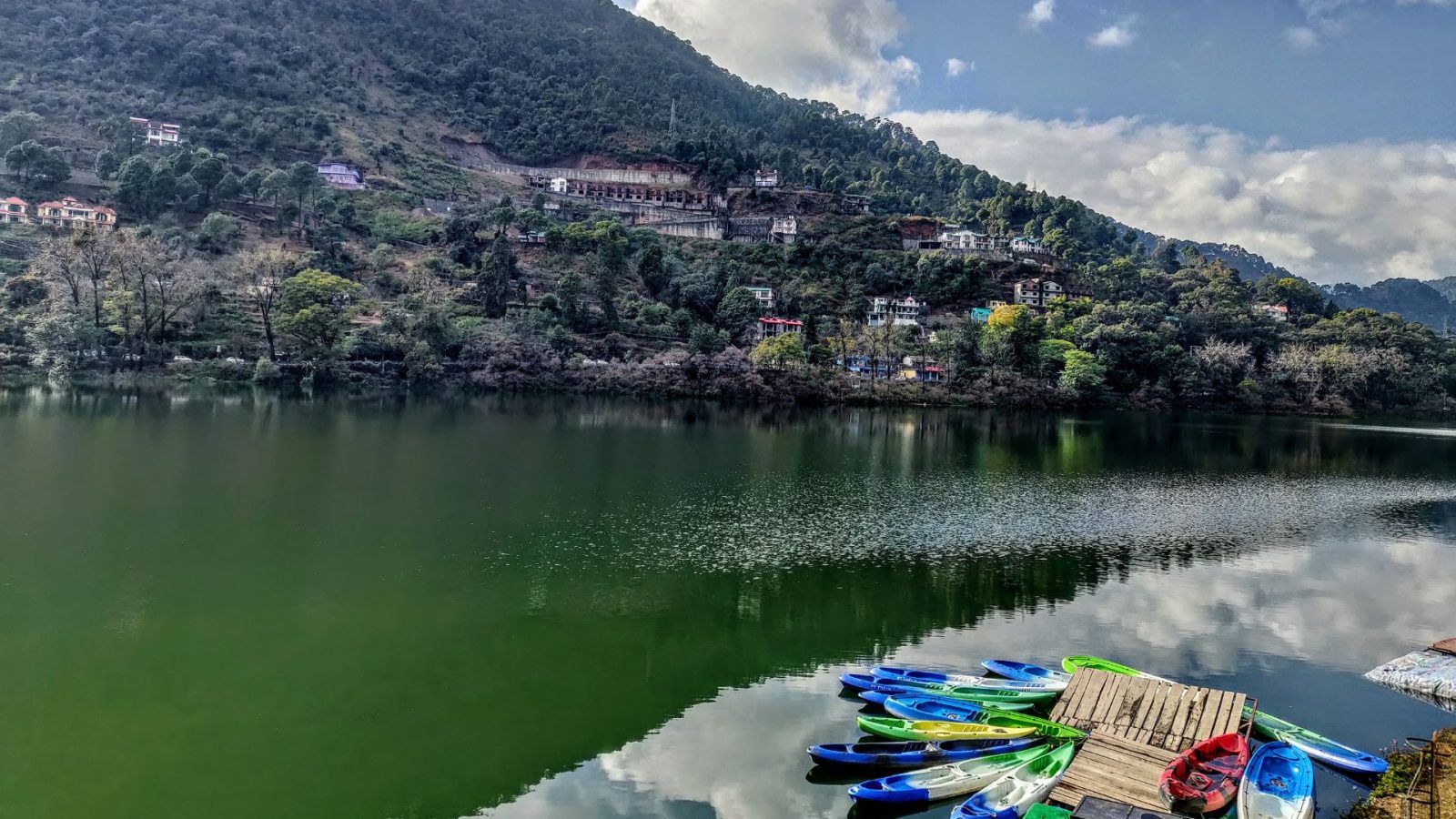 images/Bhimtal-lake4.jpg