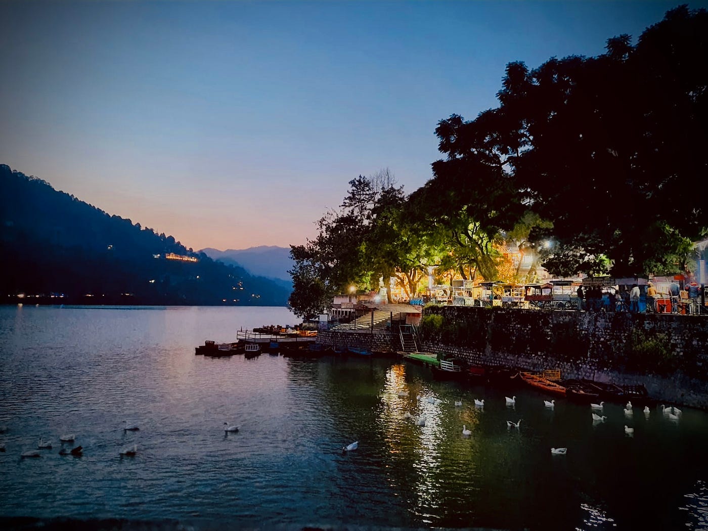 images/Bhimtal5.jpg