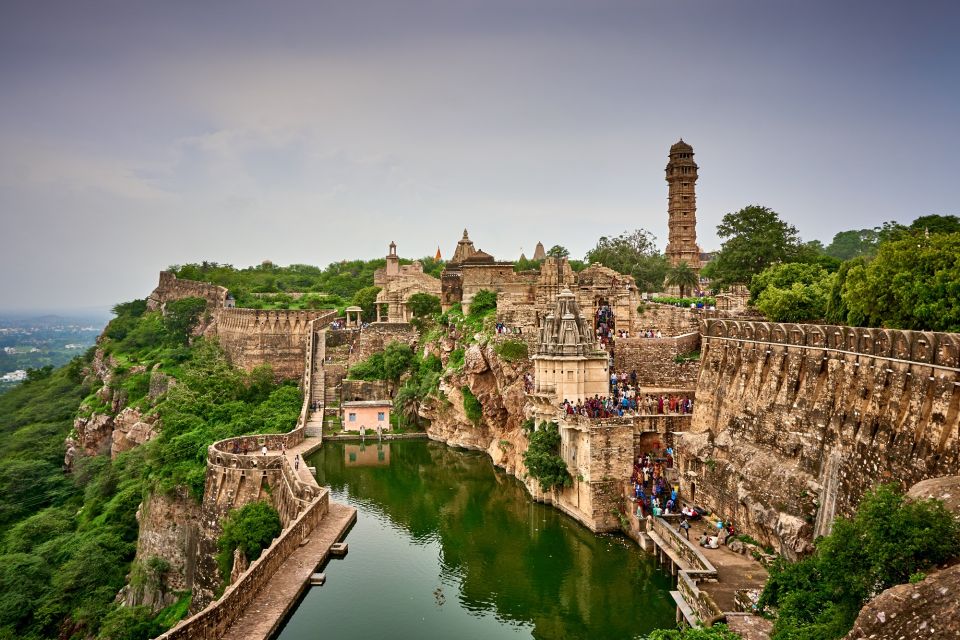 images/Chittorgarh1.jpg
