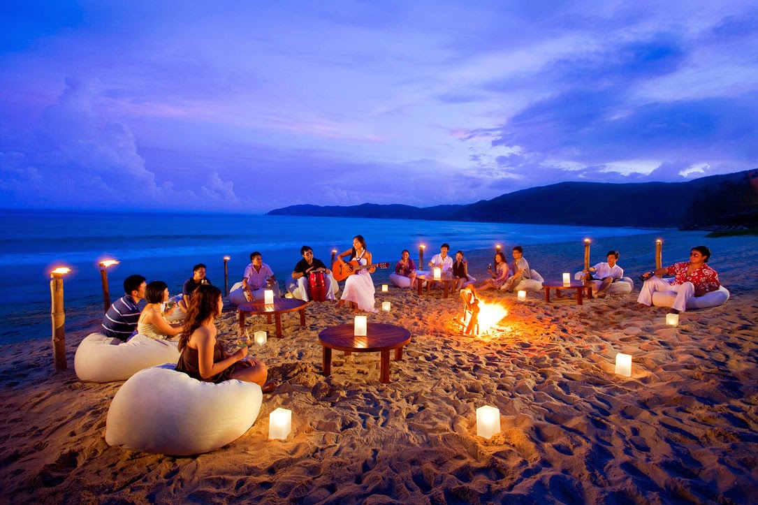 images/GoaBeachPartty3.jpg