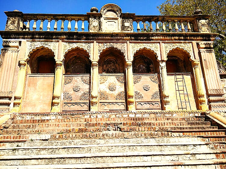 images/Jhansi-Fort-5.jpg