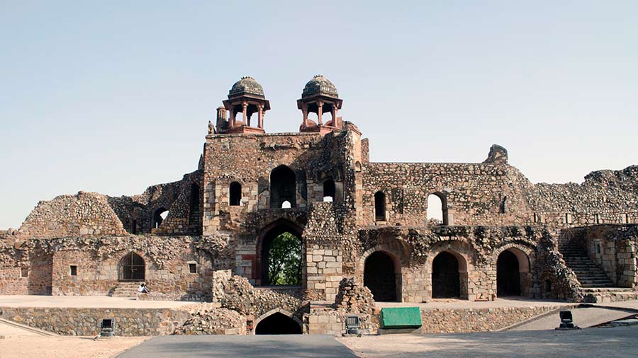 images/Purana-Quila-delhi-2.jpg