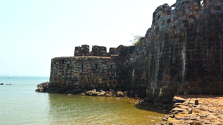  images/Sindhudurg-Fort-4.jpg
