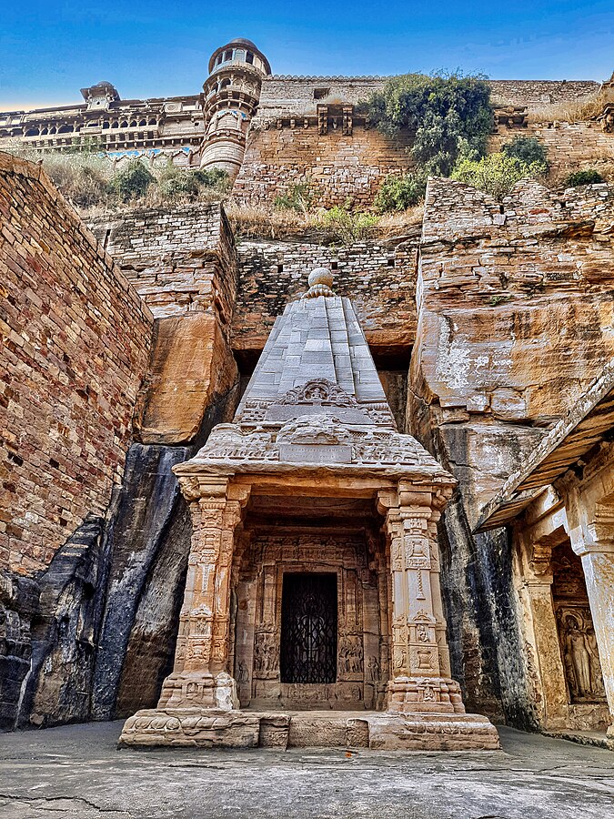 images/chaturbhuj5.jpg