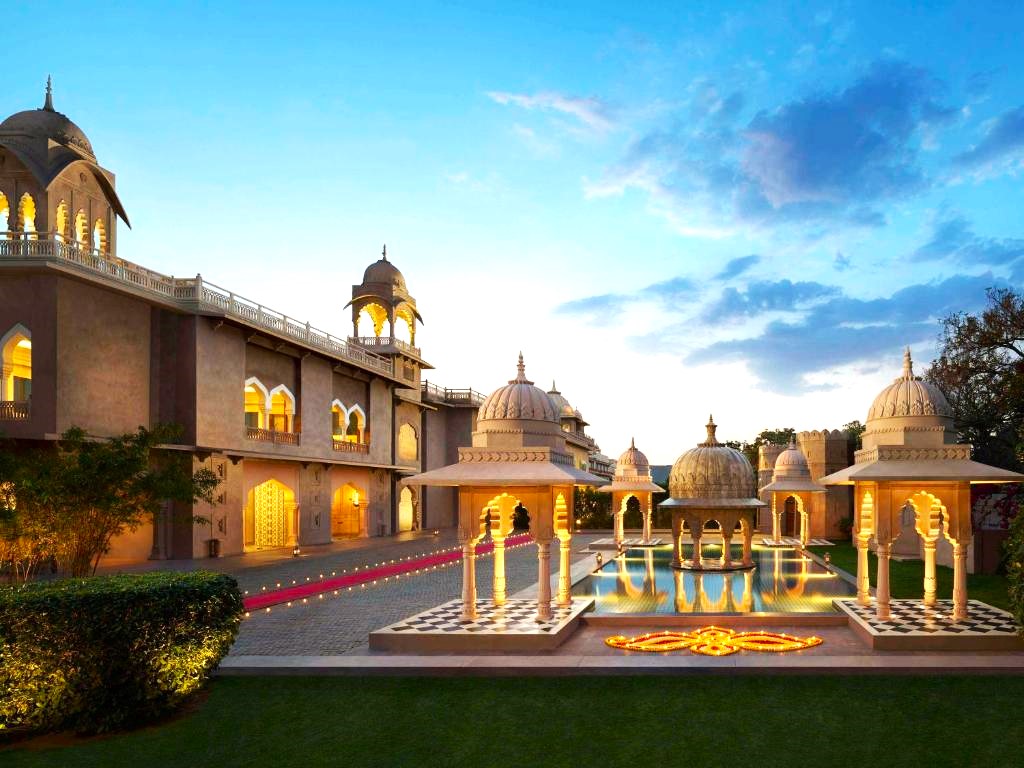 images/fairmont-hotel-jaipur-pic-2.jpg