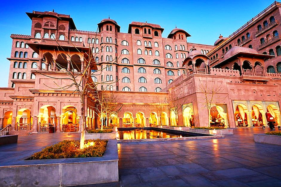 images/fairmont-hotel-jaipur-pic-3.jpg