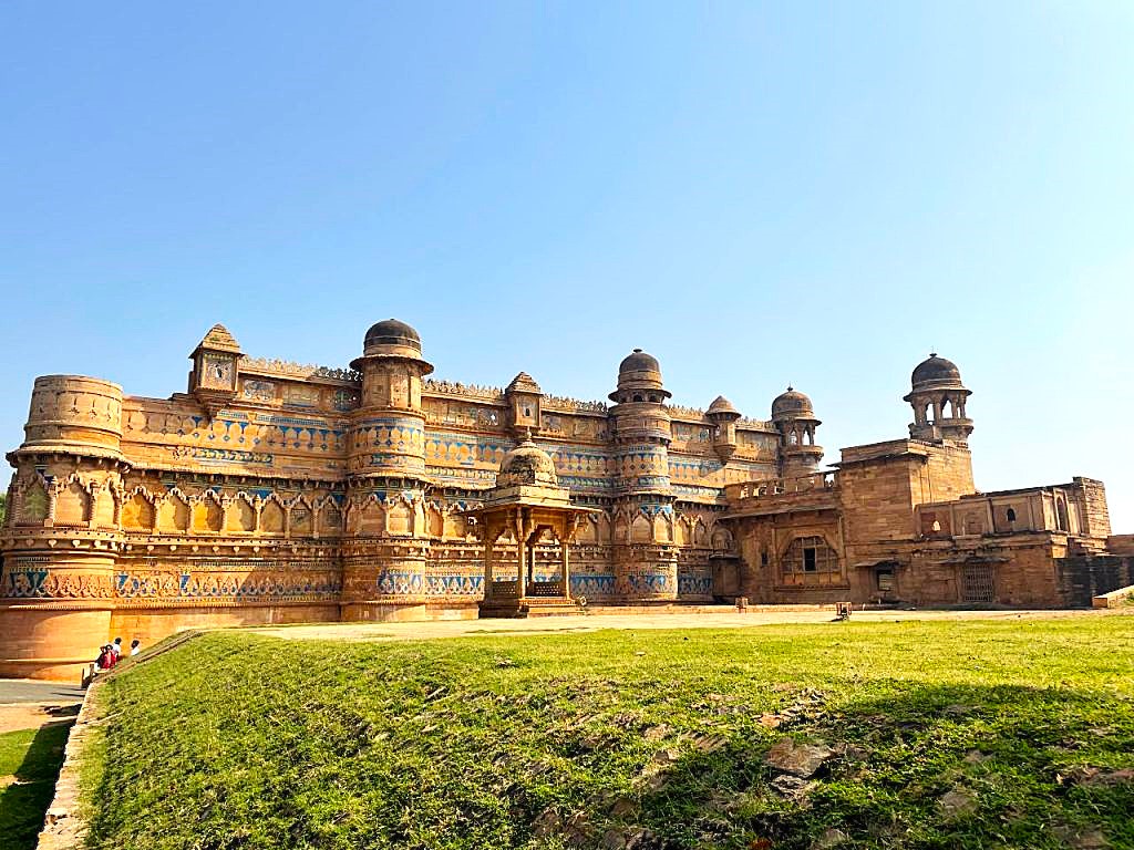images/gwalior-fort-madhya-pradesh-1.jpg