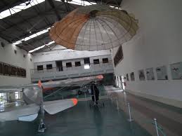  images/hal4.jpg