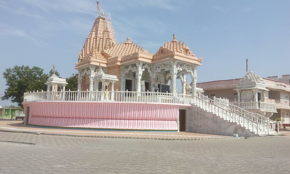  images/jain4.jpg