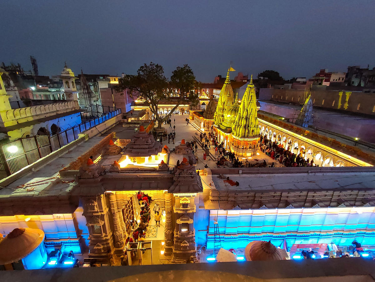 images/kashi-vishwanath3.jpg