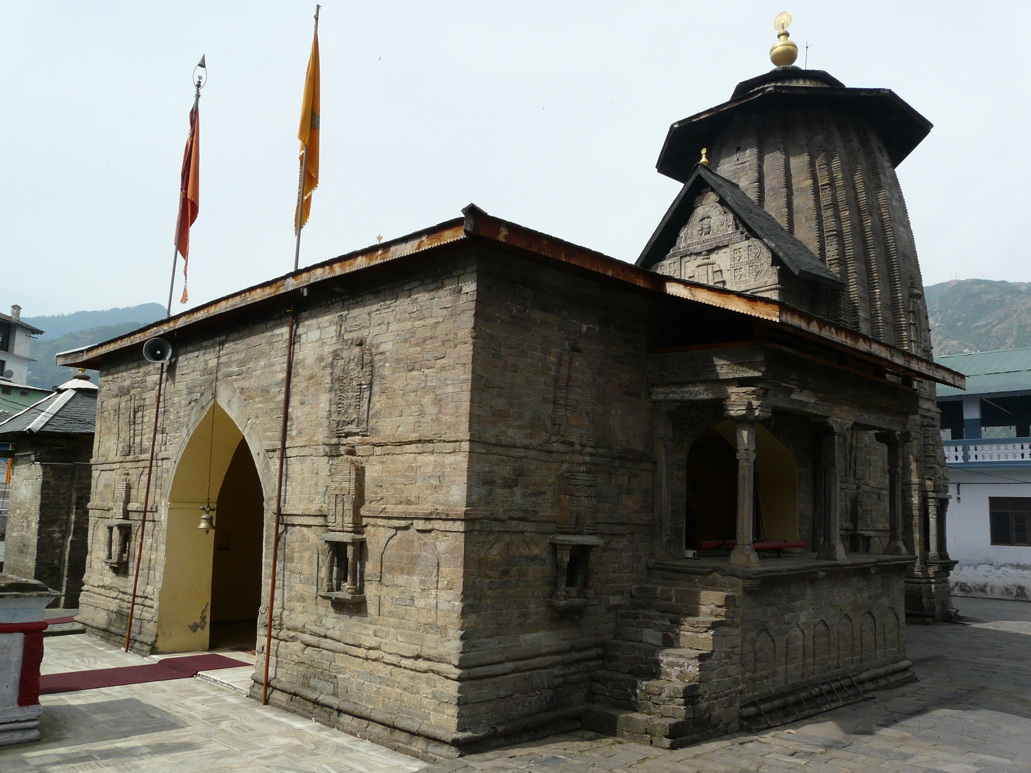 images/laxmi1.jpg