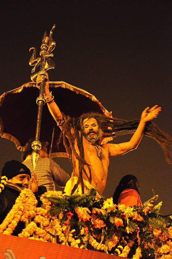 images/mahakumbh3.jpeg