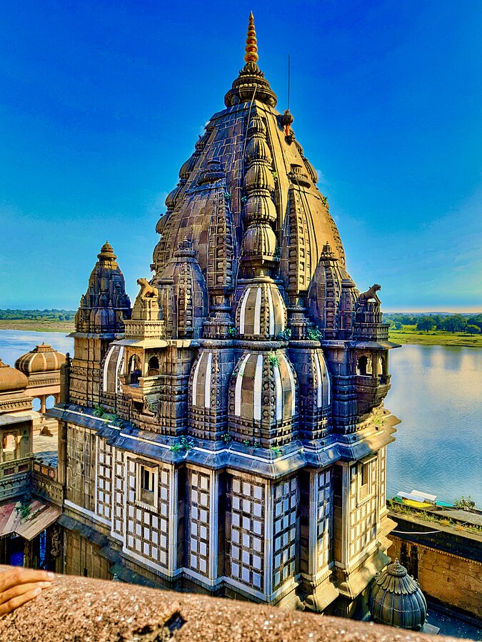 images/maheswar1.jpg