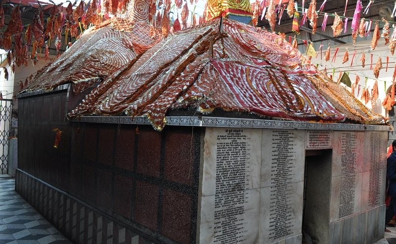 images/mangla-gauri-temple1.jpg