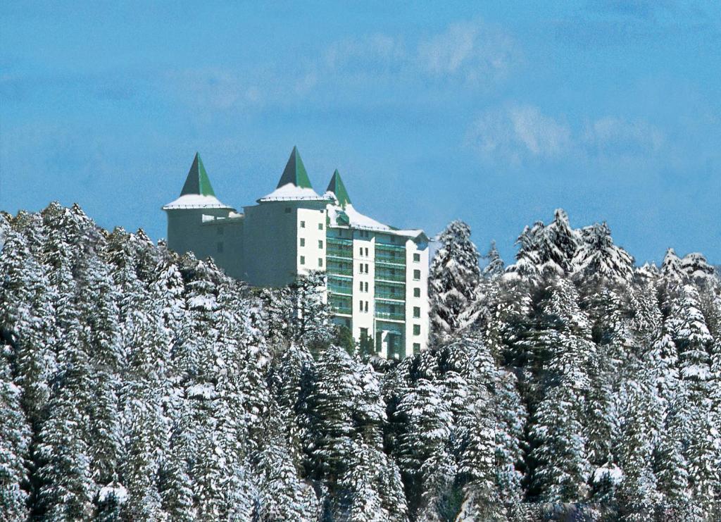 images/oberoi-cecil-shimla-1.jpg