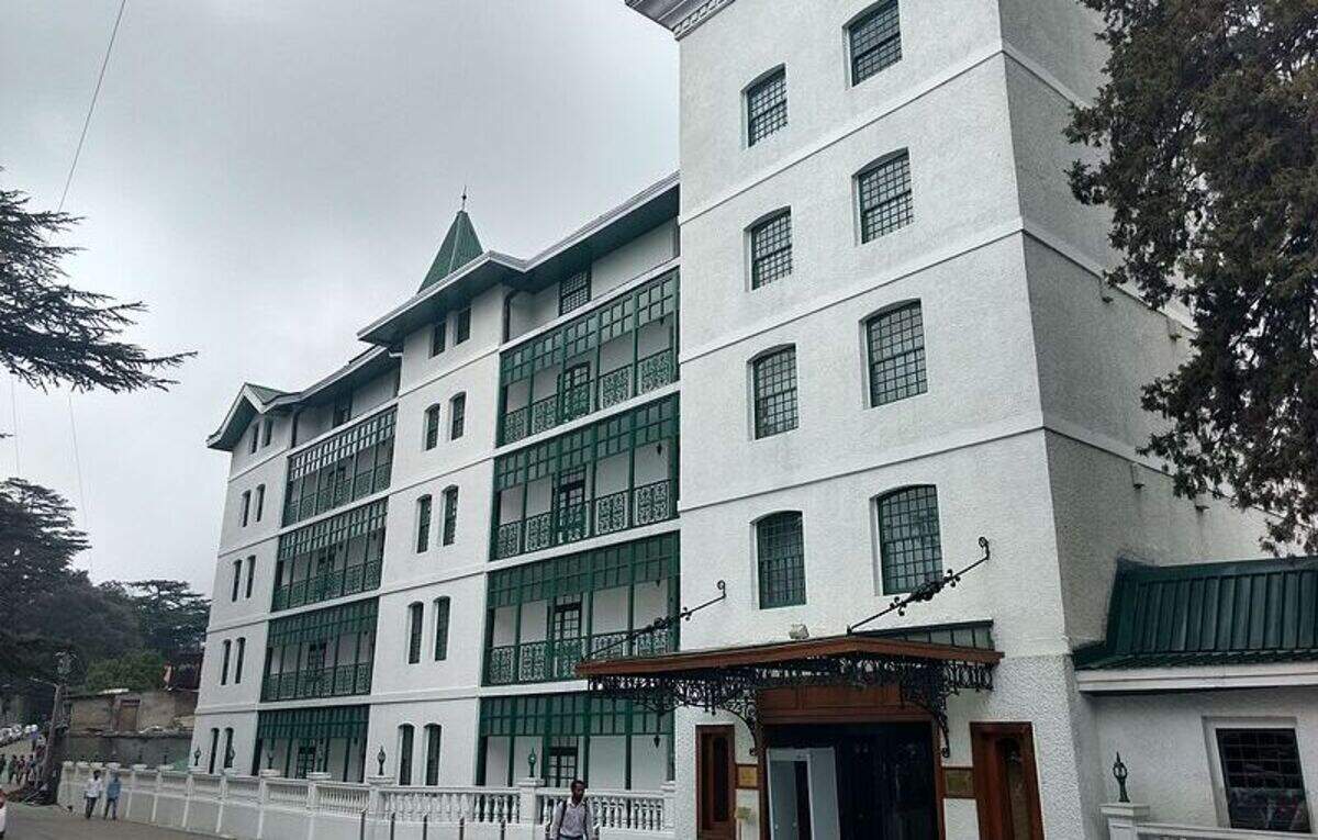 images/oberoi-cecil-shimla-3.jpg