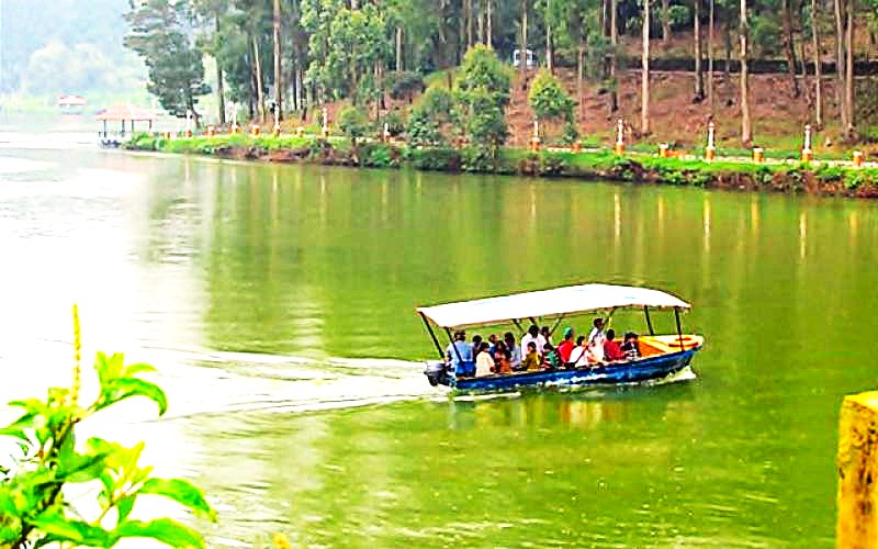 images/ooty-lake-3.jpg
