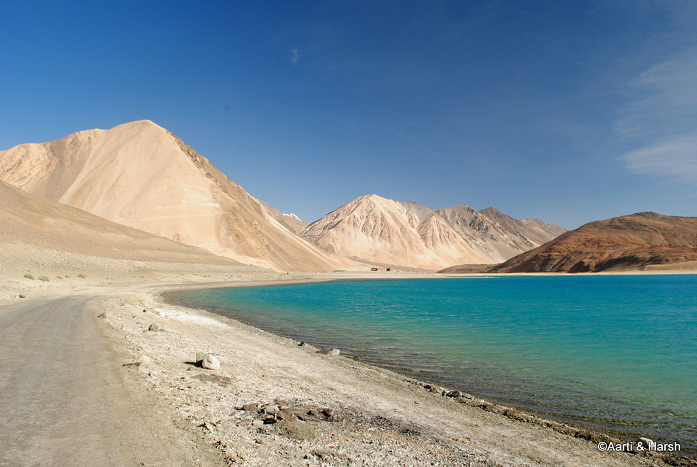  images/pangong-lake-4.jpg