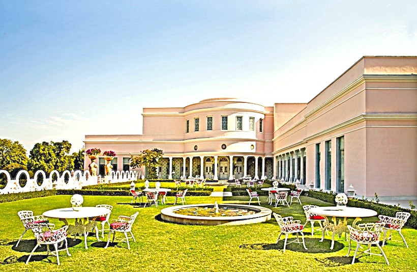 images/rajmahal-2.jpg