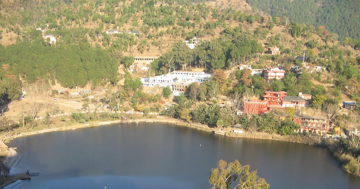 images/rewalsar-lake-4.jpg