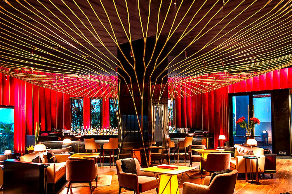  images/the-oberoi-hotel-mumbai-4.jpg