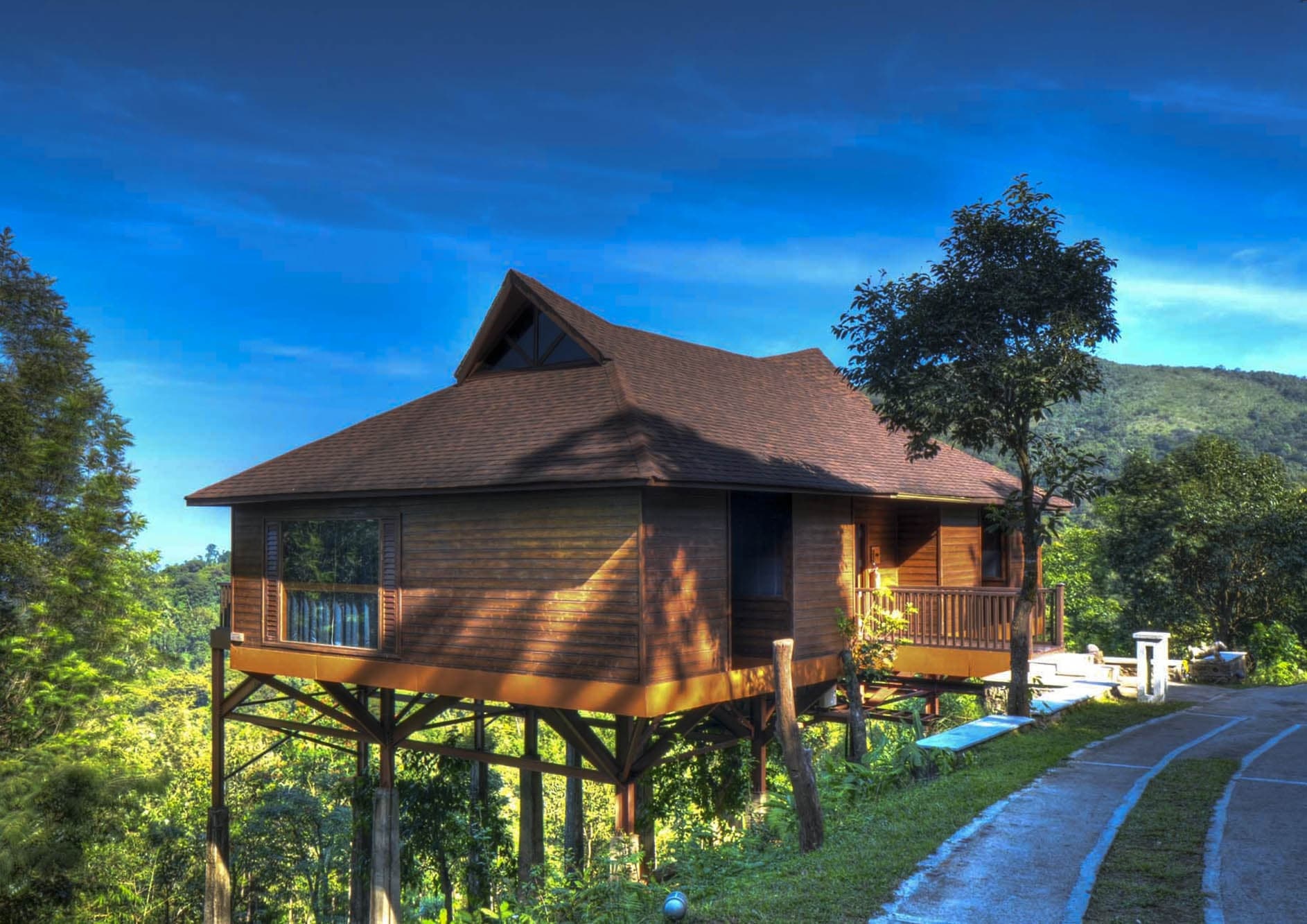 images/the-tamara-coorg-1.jpg