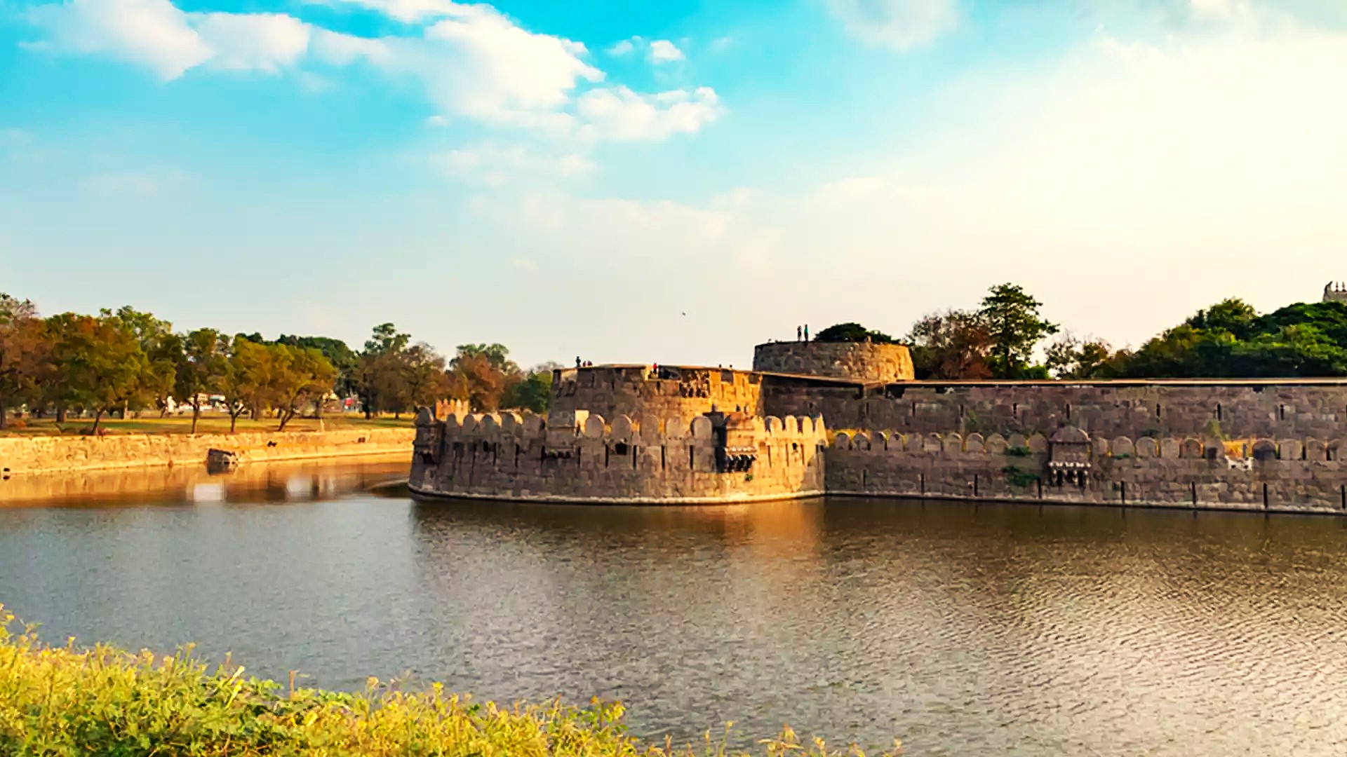 images/vellore-fort-tamil-nadu-1.jpg